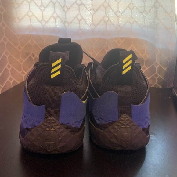 HARDEN VOL. 5 FUTURENATURAL SHOES with box - Picture 4 of 4